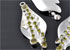 Pendentif feuille strass