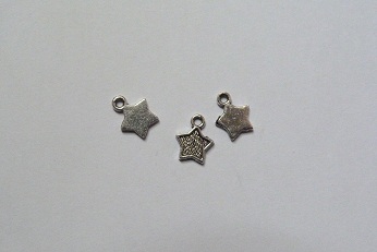 pendentifs / breloques petites étoiles