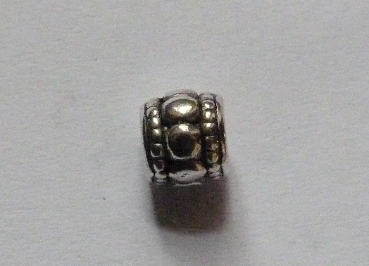 Perles métal décoré, circulaire